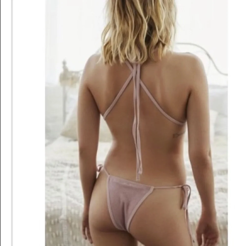 NWT Lilac Bikini - Picture 1 of 2